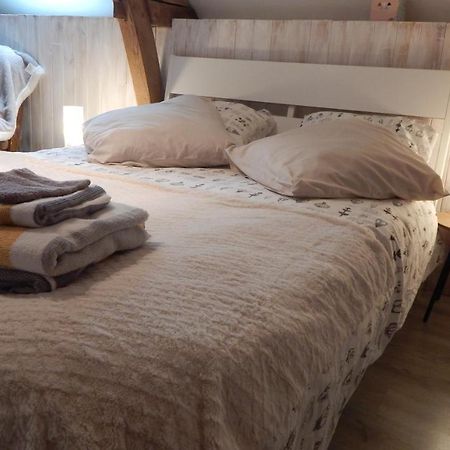 Les Chambres De L'Escotais Saint-Paterne-Racan 外观 照片
